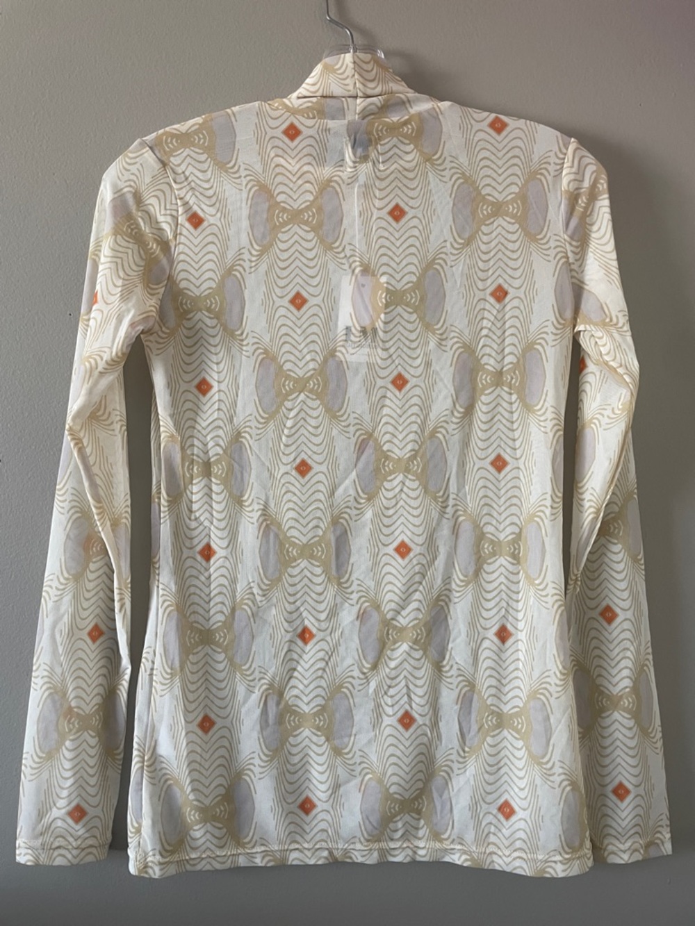 HM Cream and Beige Long Sleeve Turtleneck Tee with Orange Accents - Picture 3 of 6